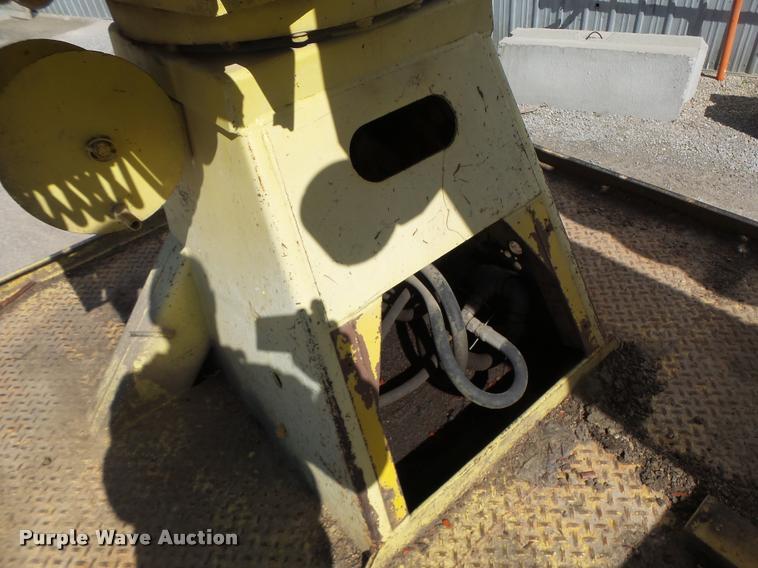 image for item DA3367 1979 Chevrolet C70 digger derrick truck