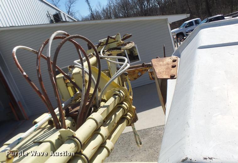 image for item DA3367 1979 Chevrolet C70 digger derrick truck