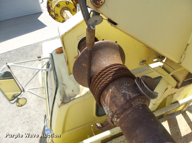 image for item DA3367 1979 Chevrolet C70 digger derrick truck