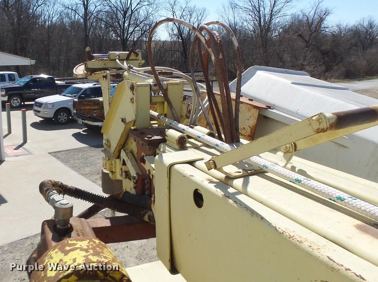 image for item DA3367 1979 Chevrolet C70 digger derrick truck