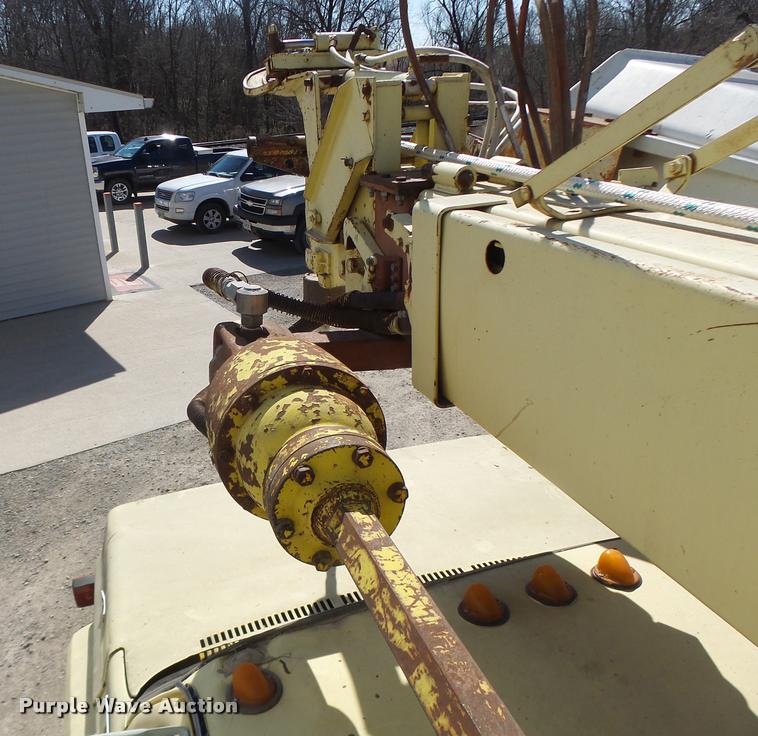 image for item DA3367 1979 Chevrolet C70 digger derrick truck