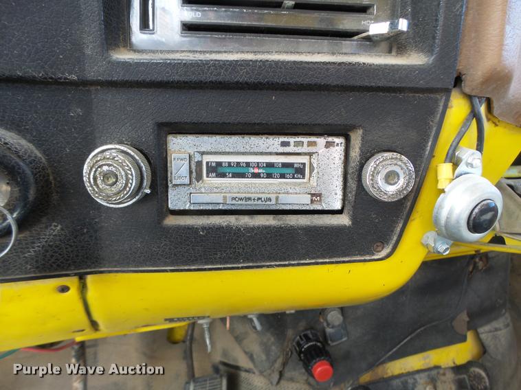 image for item DA3367 1979 Chevrolet C70 digger derrick truck