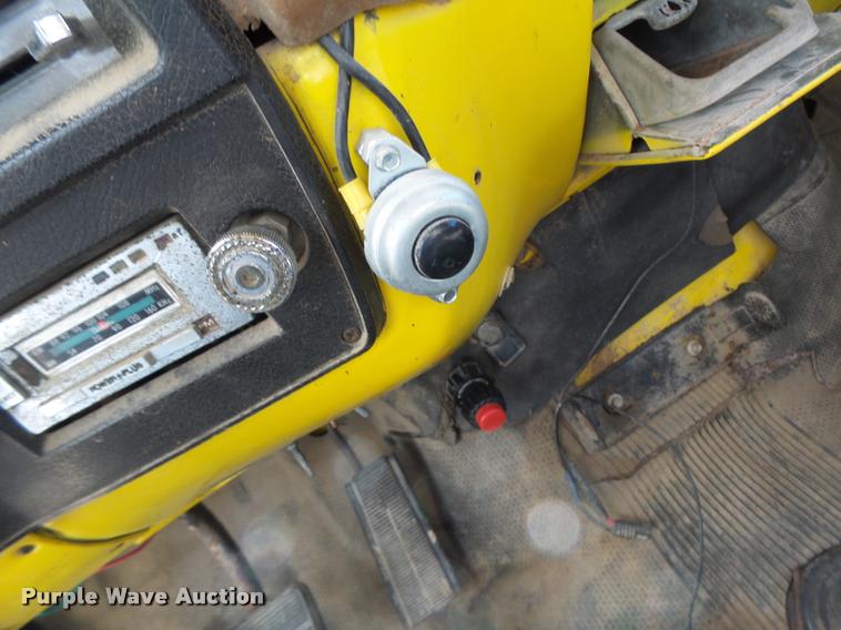 image for item DA3367 1979 Chevrolet C70 digger derrick truck