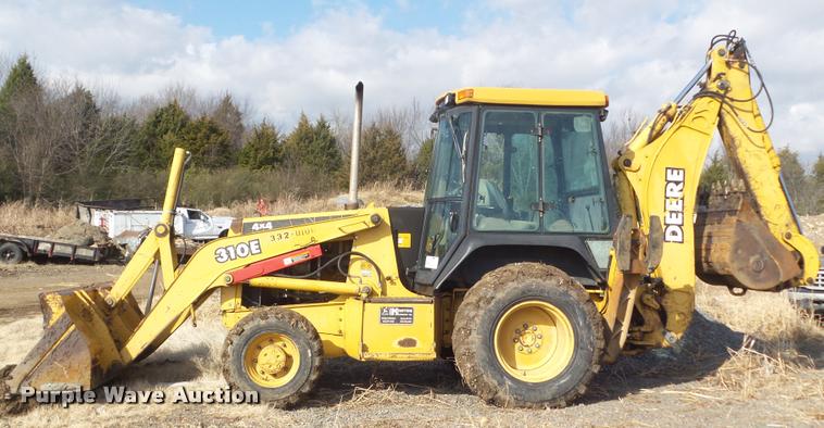 image for item DA5223 1997 John Deere 310E backhoe