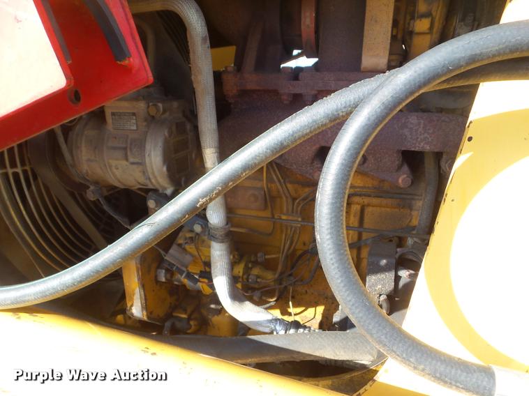 image for item DA5223 1997 John Deere 310E backhoe