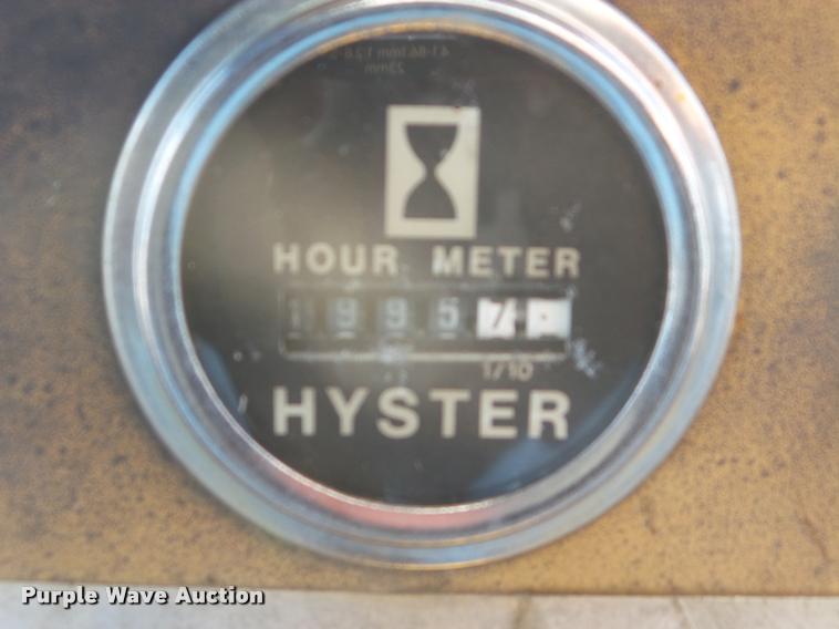 image for item DA5224 Hyster C530A pneumatic roller