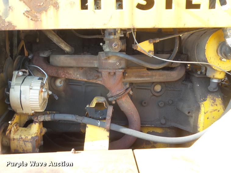 image for item DA5224 Hyster C530A pneumatic roller