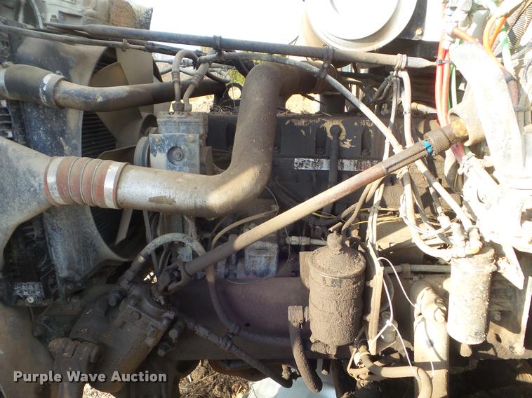 image for item DA5228 1995 Freightliner FLD112 dump truck