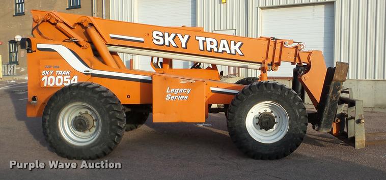 image for item DA7293 2000 Sky Trak 10542 telehandler