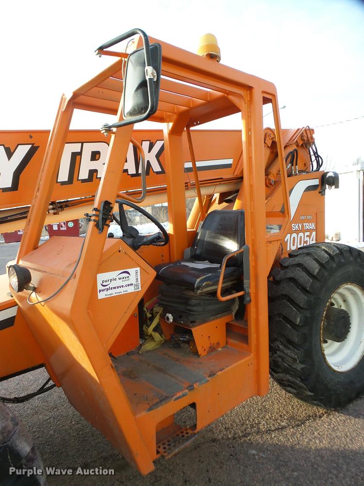 image for item DA7293 2000 Sky Trak 10542 telehandler