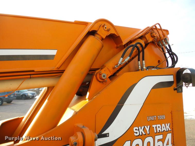 image for item DA7293 2000 Sky Trak 10542 telehandler