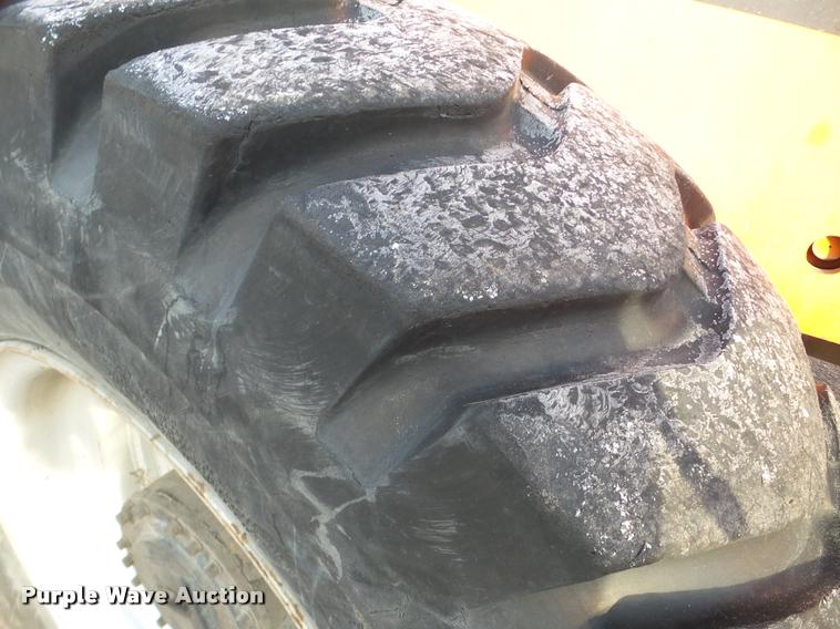 image for item DA7293 2000 Sky Trak 10542 telehandler