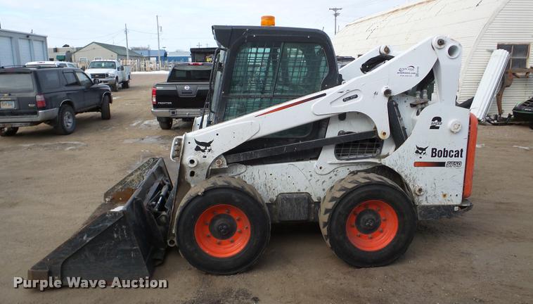 image for item DA7302 2014 Bobcat S750 skid steer