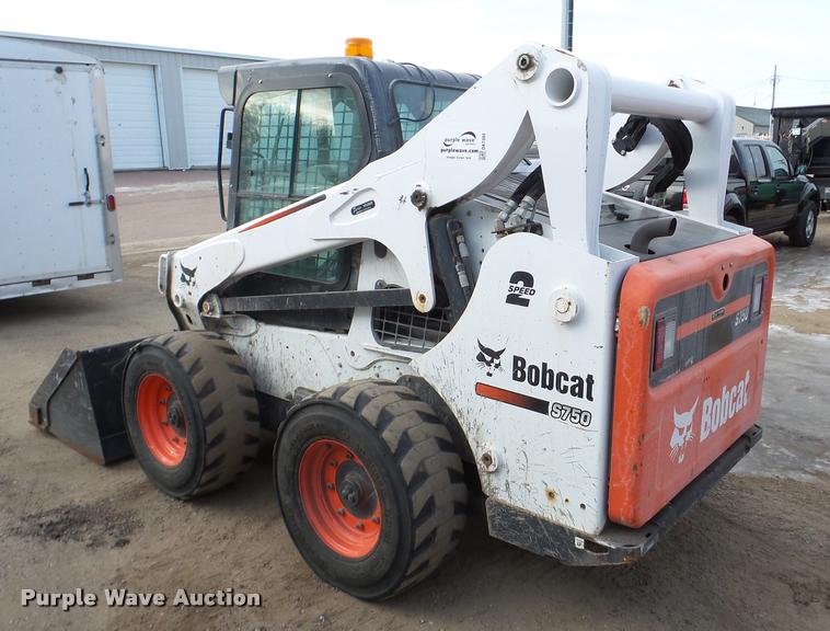 image for item DA7302 2014 Bobcat S750 skid steer
