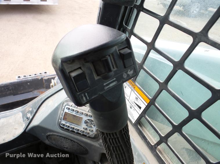 image for item DA7302 2014 Bobcat S750 skid steer