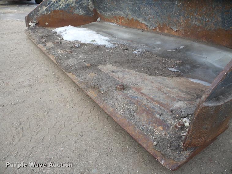 image for item DA7302 2014 Bobcat S750 skid steer