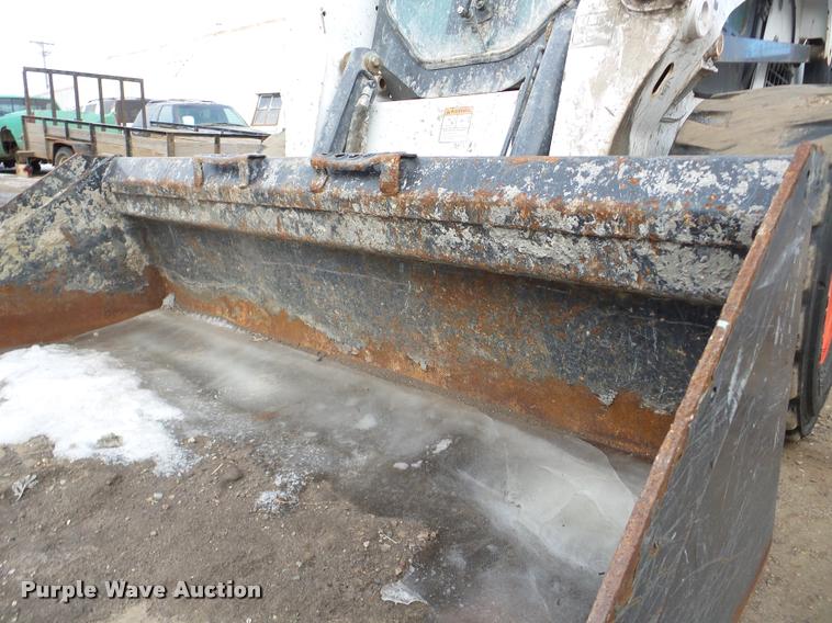 image for item DA7302 2014 Bobcat S750 skid steer