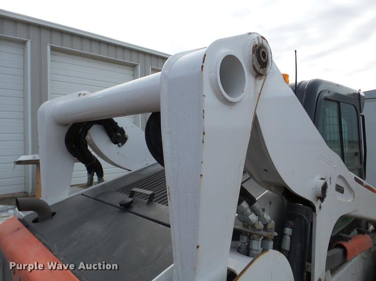 image for item DA7302 2014 Bobcat S750 skid steer