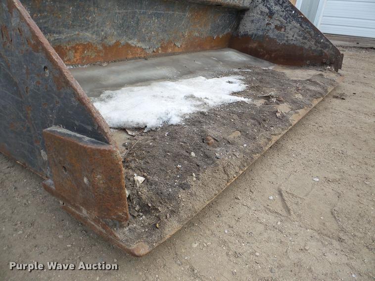 image for item DA7302 2014 Bobcat S750 skid steer