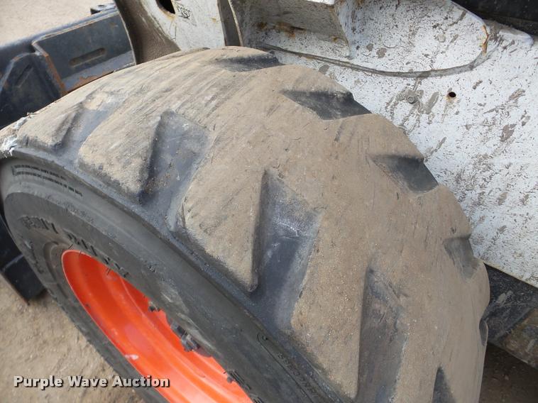 image for item DA7302 2014 Bobcat S750 skid steer