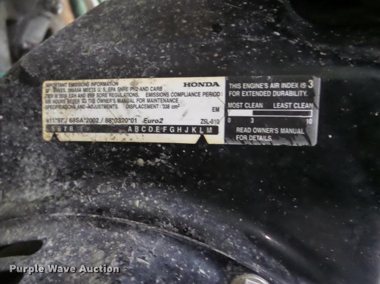 image for item DA7321 Whiteman HPLA46411H power trowel