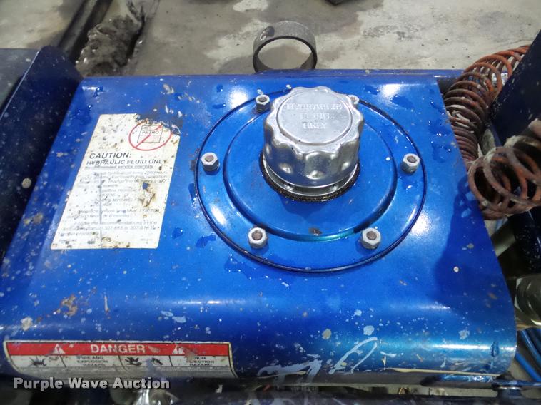 image for item DA7323 Grayco 833 sprayer