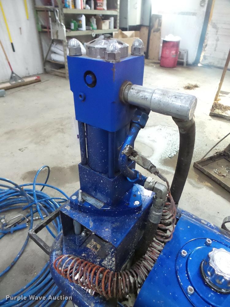 image for item DA7323 Grayco 833 sprayer