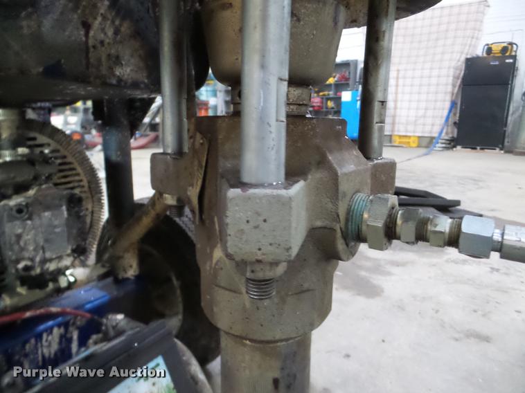 image for item DA7323 Grayco 833 sprayer