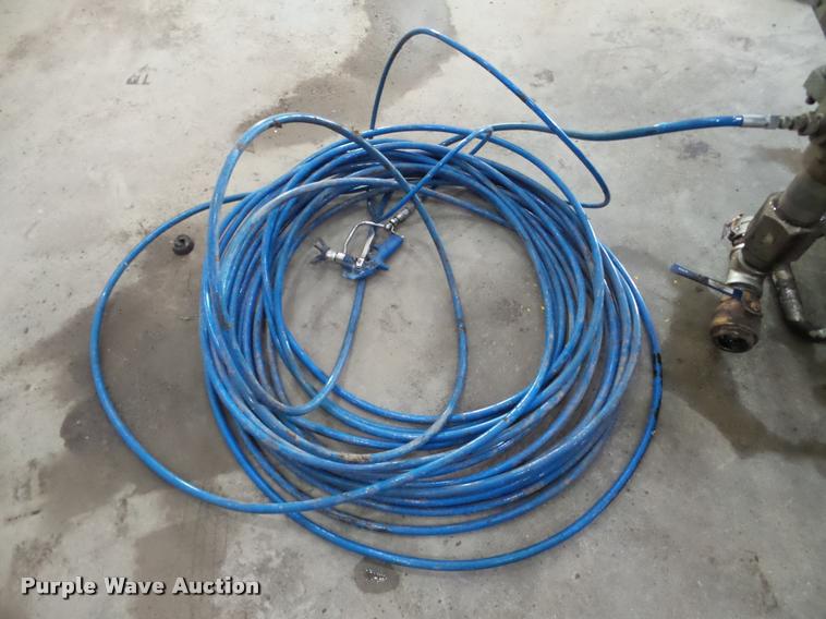 image for item DA7323 Grayco 833 sprayer