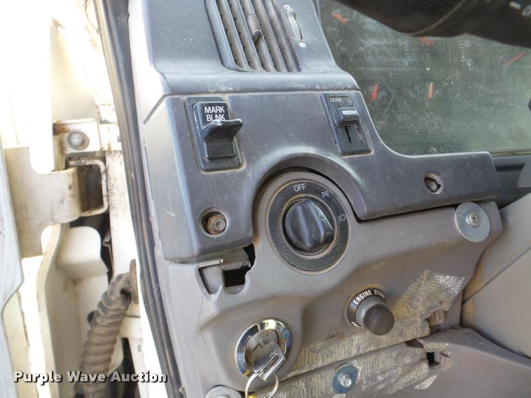 image for item DA7324 1997 Ford LT9513 Louisville 113 crane truck