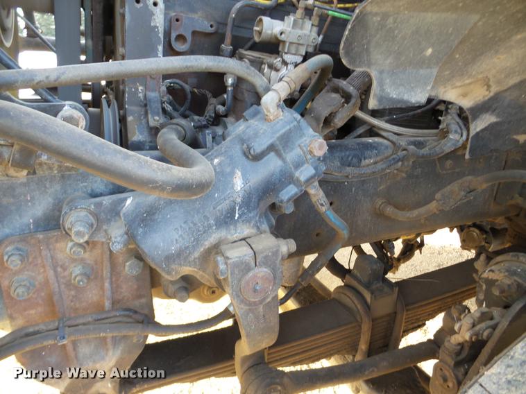 image for item DA7324 1997 Ford LT9513 Louisville 113 crane truck