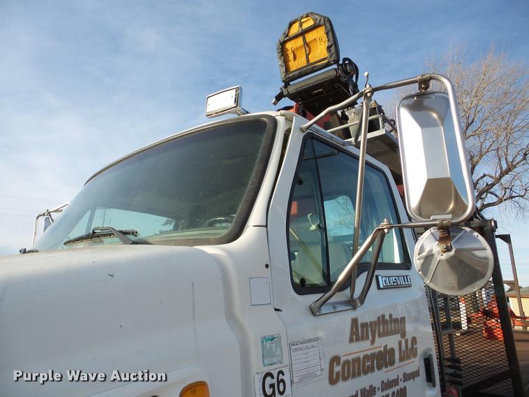 image for item DA7324 1997 Ford LT9513 Louisville 113 crane truck