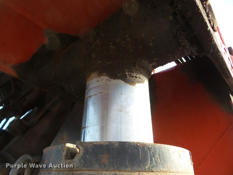 image for item DA7324 1997 Ford LT9513 Louisville 113 crane truck