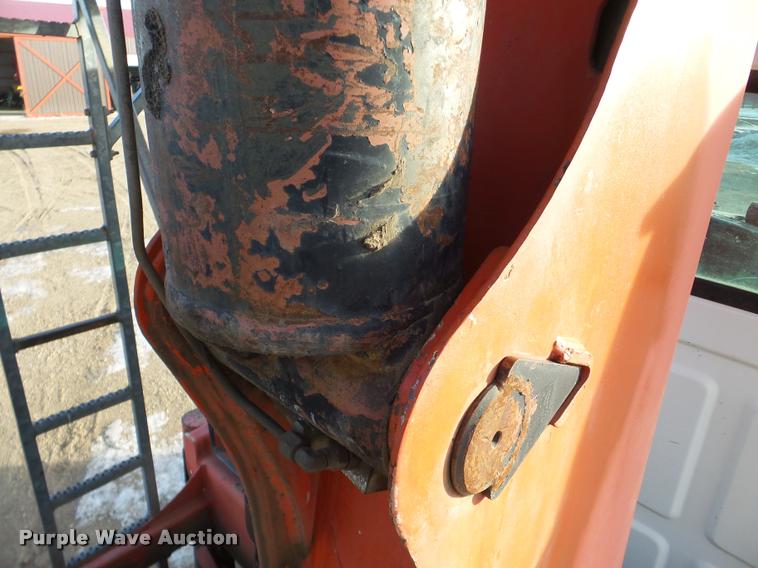 image for item DA7324 1997 Ford LT9513 Louisville 113 crane truck