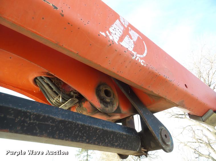 image for item DA7324 1997 Ford LT9513 Louisville 113 crane truck