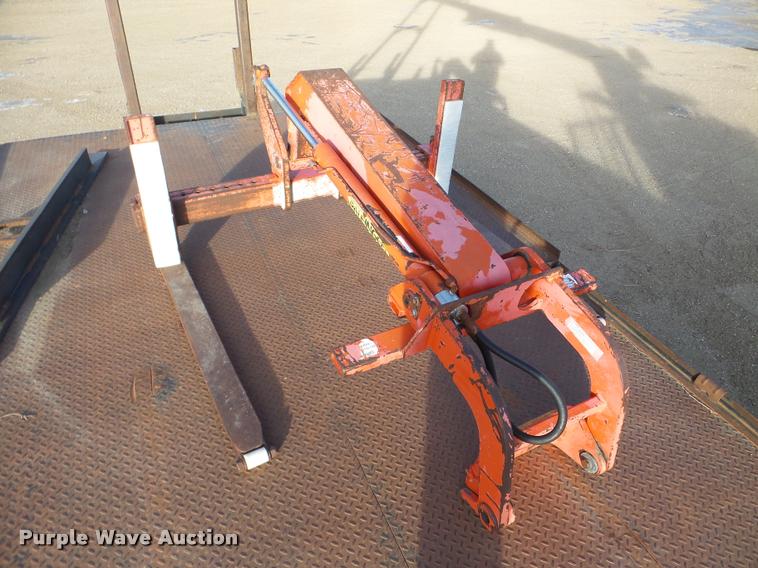 image for item DA7324 1997 Ford LT9513 Louisville 113 crane truck