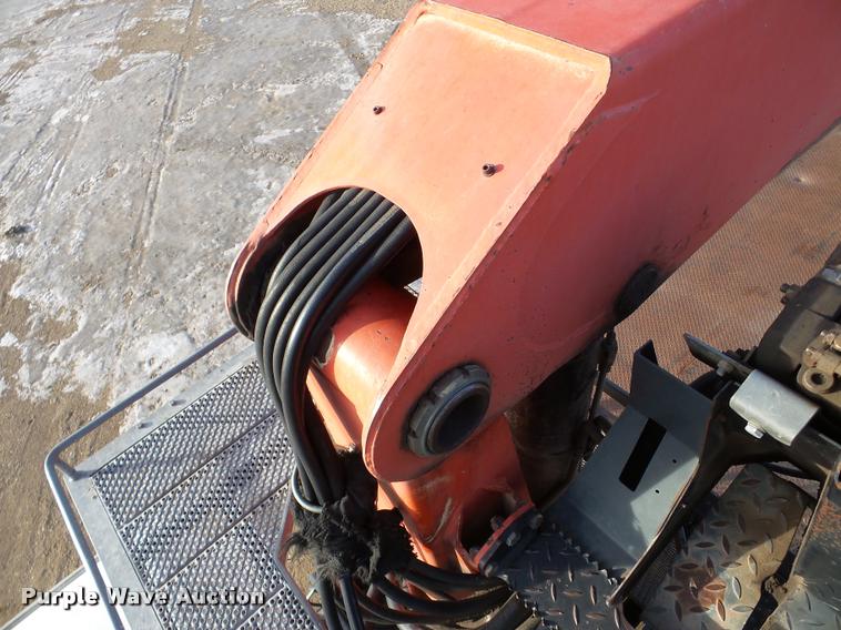 image for item DA7324 1997 Ford LT9513 Louisville 113 crane truck