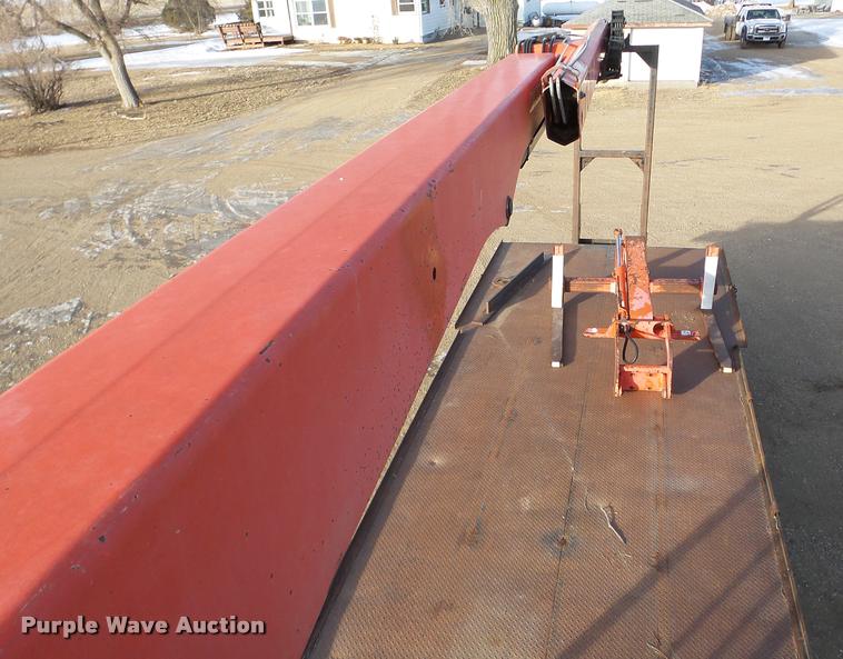 image for item DA7324 1997 Ford LT9513 Louisville 113 crane truck