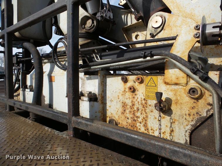 image for item DA7325 2000 Sterling L9513 crane truck