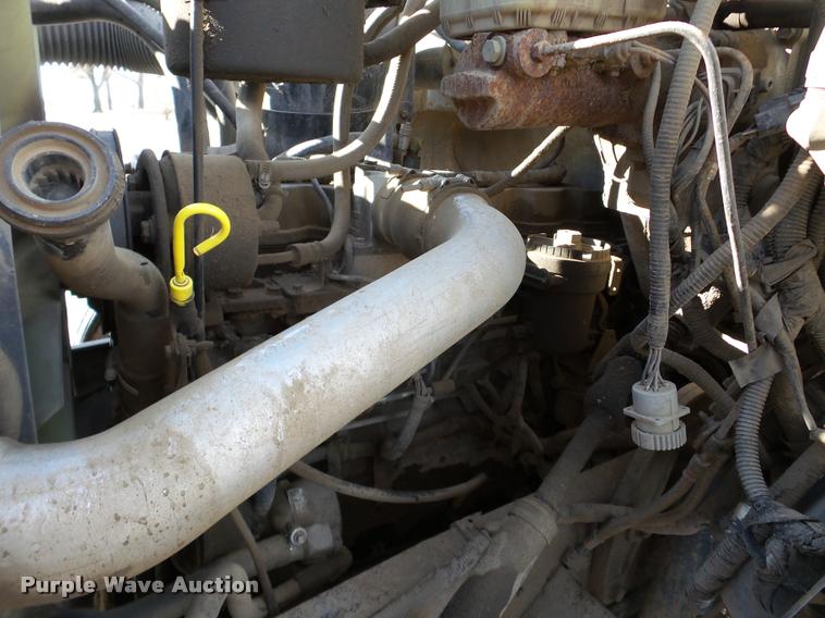 image for item DA7326 1999 Ford F800 dump flatbed truck