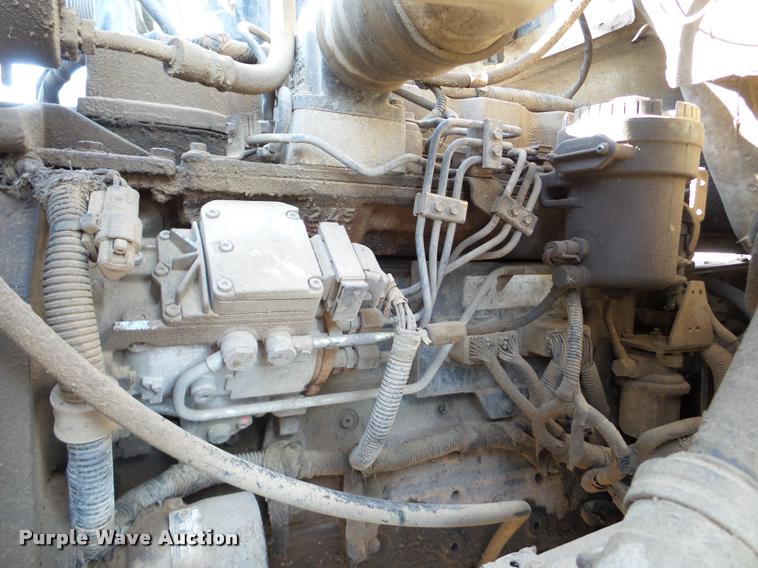 image for item DA7326 1999 Ford F800 dump flatbed truck