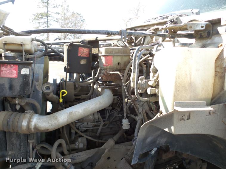 image for item DA7326 1999 Ford F800 dump flatbed truck