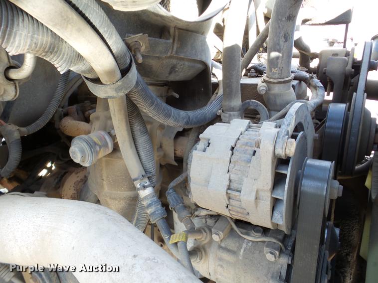 image for item DA7326 1999 Ford F800 dump flatbed truck