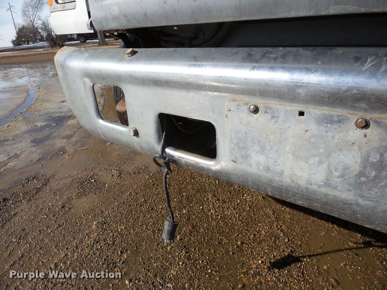 image for item DA7326 1999 Ford F800 dump flatbed truck