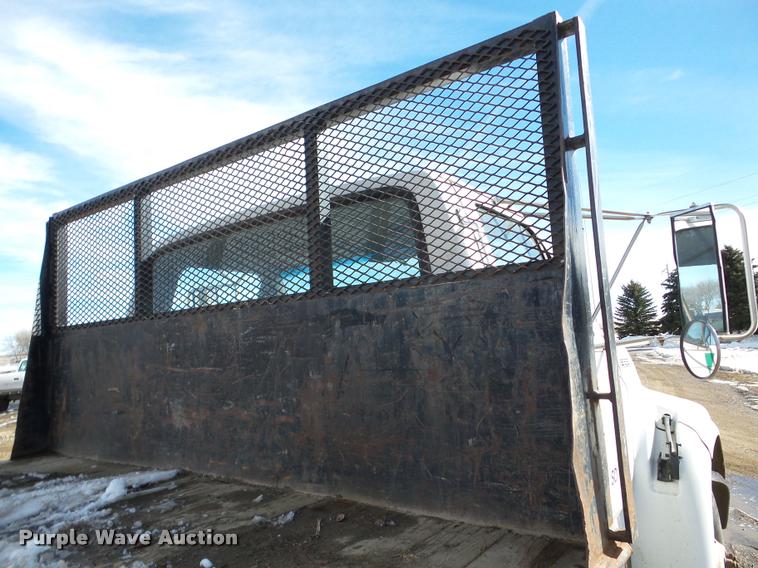 image for item DA7326 1999 Ford F800 dump flatbed truck