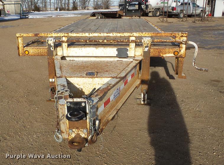image for item DA7327 2007 Kaufman equipment trailer