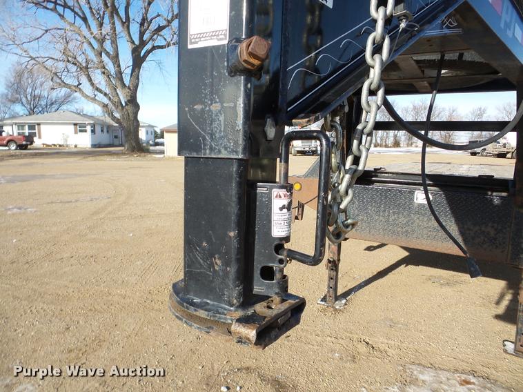 image for item DA7328 2012 PJ equipment trailer