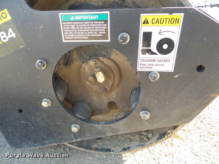 image for item DA7331 John Deere VR84 skid steer roller