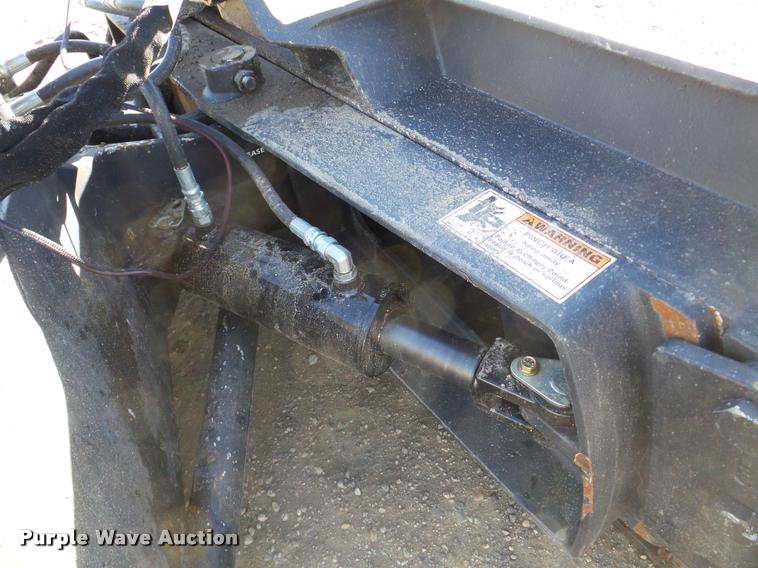 image for item DA7332 Grouser 1300 skid steer blade