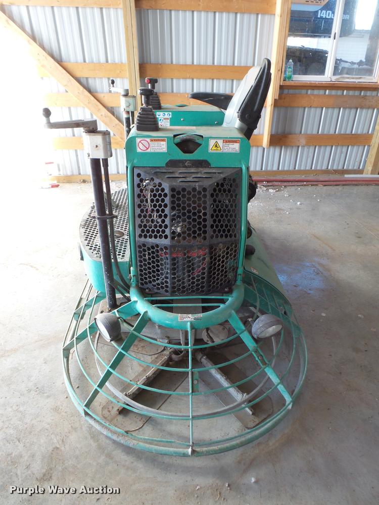 image for item DA7333 2011 Whiteman HHXG5 power trowel